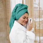 Everest Small Bath Towel Lifestyle Image